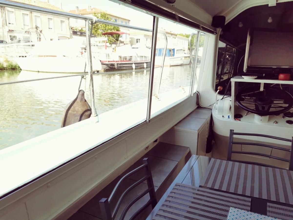 Bateau Entier 35M2 Avec Terrasse Hotel Beaucaire  Exterior foto