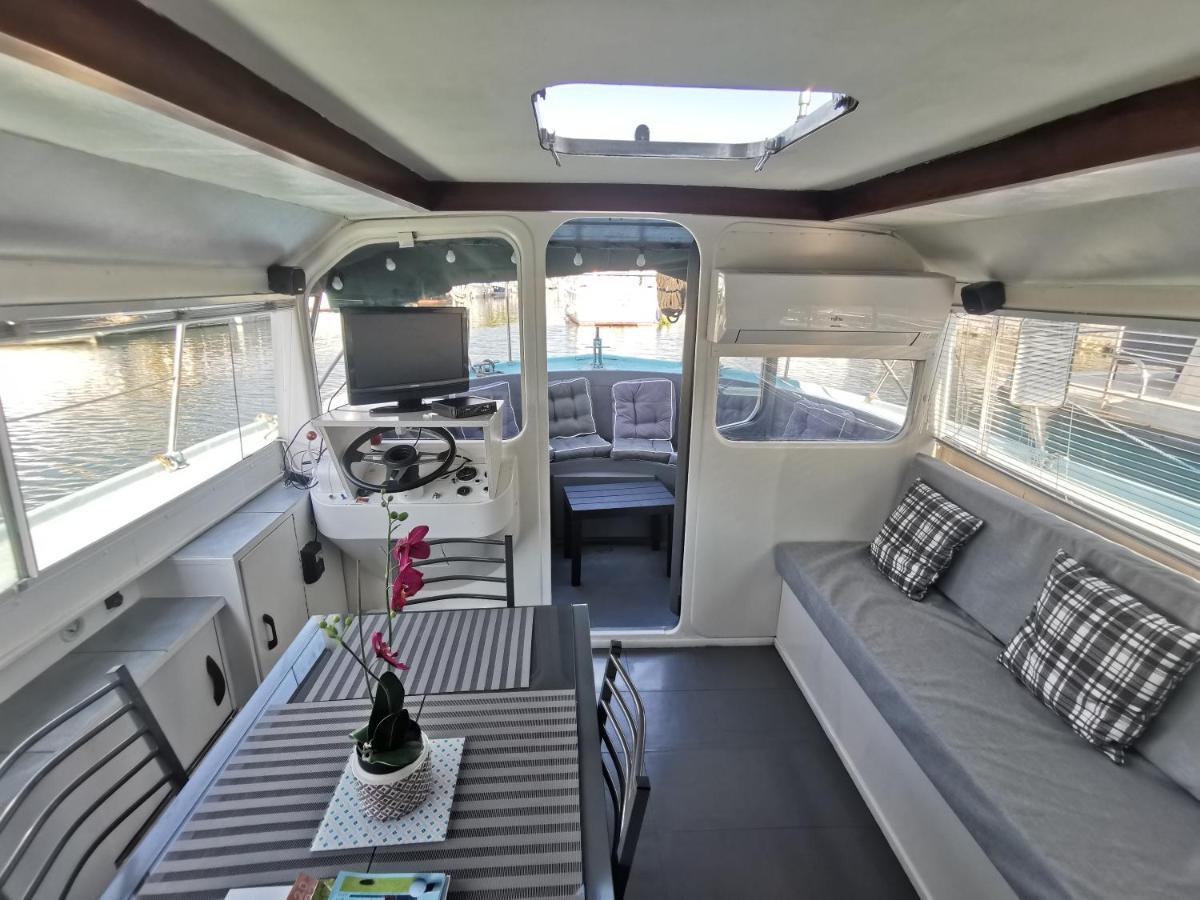 Bateau Entier 35M2 Avec Terrasse Hotel Beaucaire  Exterior foto